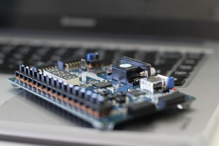Read more about the article Best FPGA for Beginners